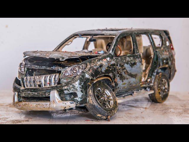 Restoration Abandoned Toyota Landcruiser Prado - Model Car 1/18