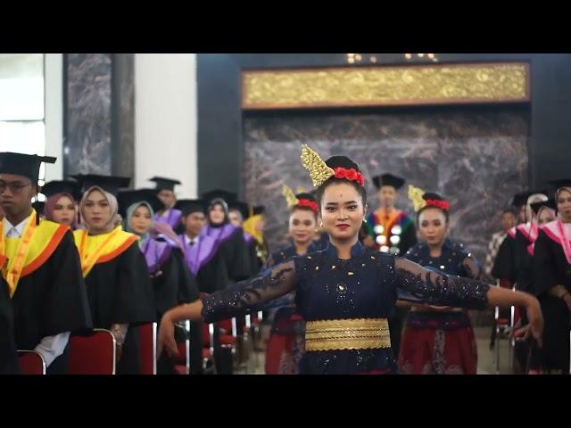 Wisuda STKIP PGRI Bangkalan ke-35 Tahun 2022