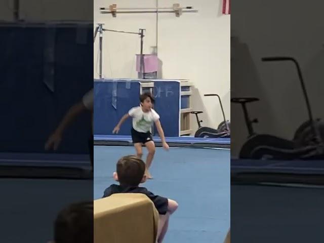Younger brother cracked at gymnastics￼
