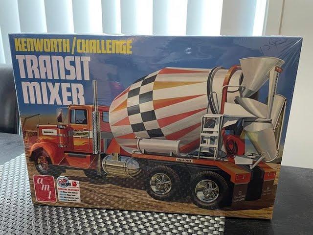 AMT  Kenworth Mixer Kit Unboxing