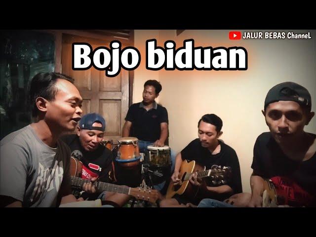 Bojo biduan cover pengamen jalur bebas dangdut koplo akustik