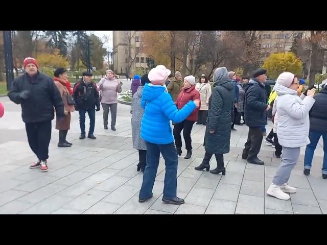 Харьков,танцы,"Весела украiночка"