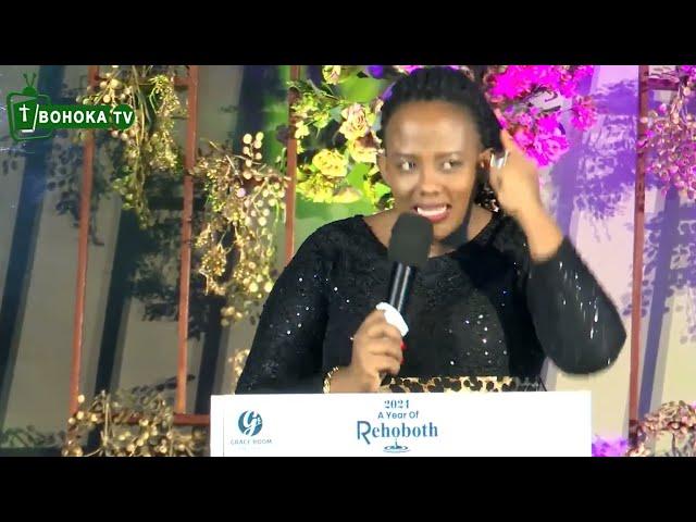 Pst Julienne Kabanda Imana yabwiye ngo MUVE MUMIKINO|Umugabo watanzeho umugore nyina nabana IGITAMBO