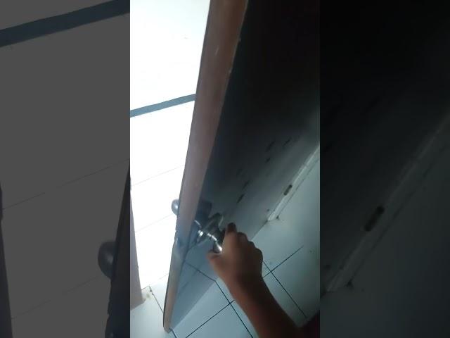 How to Close the door