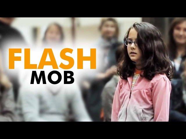 Flash Mob - Ode to Joy Orchestra (started by one little girl)