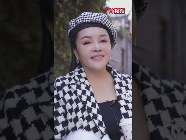 千百惠高调晒出大陆身份证