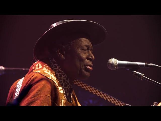 Boubacar Traore (Live at Muziekpublique) - Part I