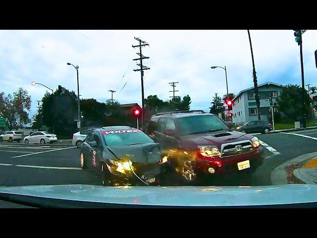 Car Crashes Compilation – Watch These Insane Bad Drivers #431