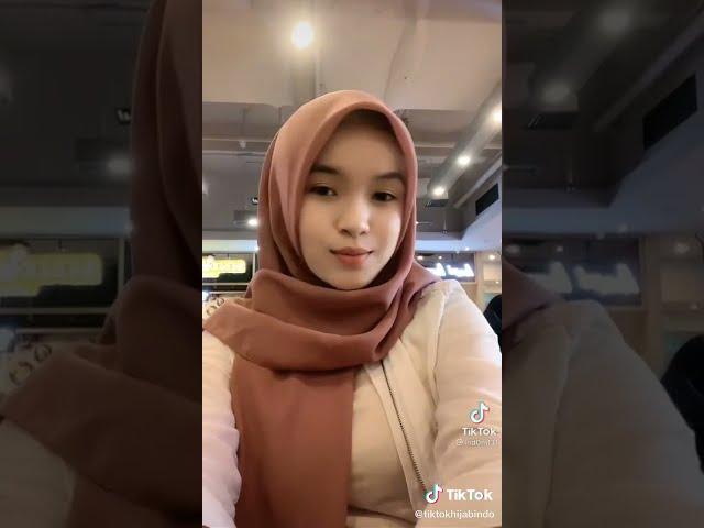 Tiktok Jilbab Cantik #123