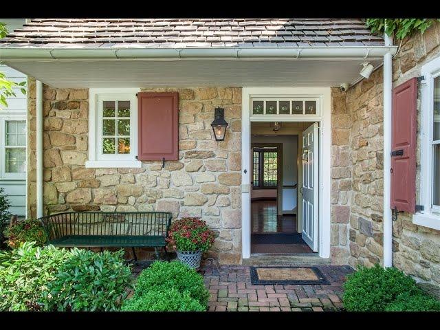 Private Country Oasis in Meadowbrook, Pennsylvania