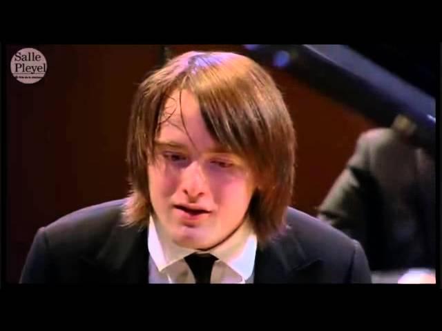 Daniil Trifonov - Shostakovich: Piano Concerto No.1 in C minor