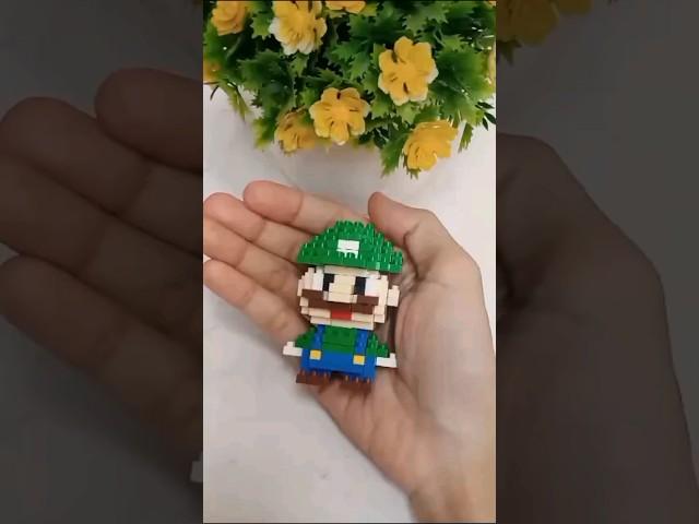 Building Nano bricks Luigi #lego #bricks #buildinglego