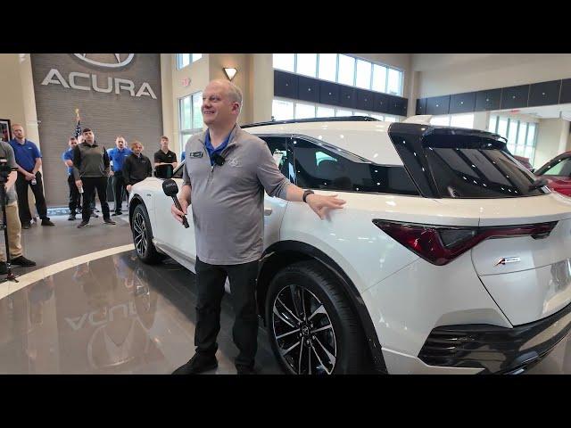 How Smail Auto Group trains on electric vehicles. Sneak Peak at the 2024 Acura ZDX!