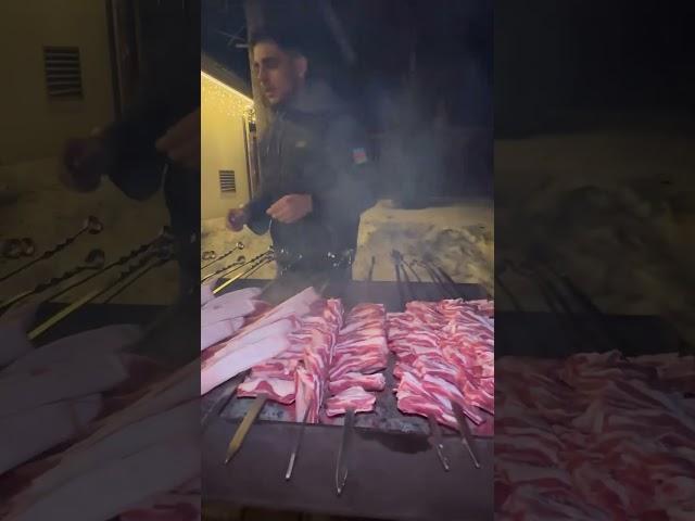 Bahruz chef quzu kabab edir