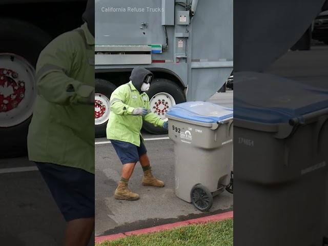 Semi Auto Recycling Collection!  #garbagecollection #garbagetruck #trash #truck #recycle #car