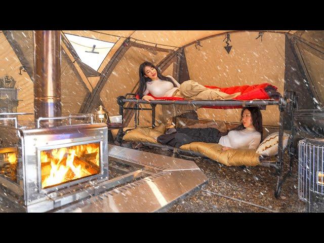 SNOWSTORM CAMPING IN A WARM & COZY TENT