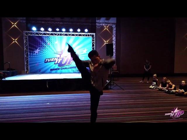 The 2019 Turn It Up Dance Challenge Chicago Convention