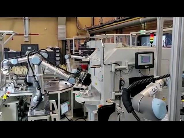 Коллаборативные роботы (коботы) Universal Robots работают совместно со станком