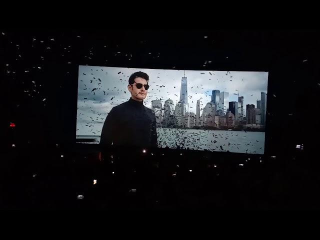 Nuve samastham song from maharshi in Theater