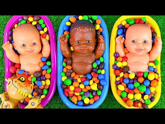 3 Minutes Satisfying with ASMR Mixing Candy & Funny Make Up in Three Bathtubs with M&M's Slime Video