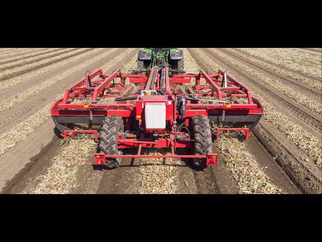 ASA LIFT 3 bed onion windrower