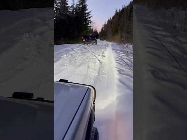 #snowrunner #4x4 #offroadoverland #car #winter #offroad #automobile