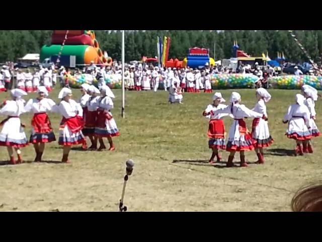 Chuvash folk dance in Tatarstan