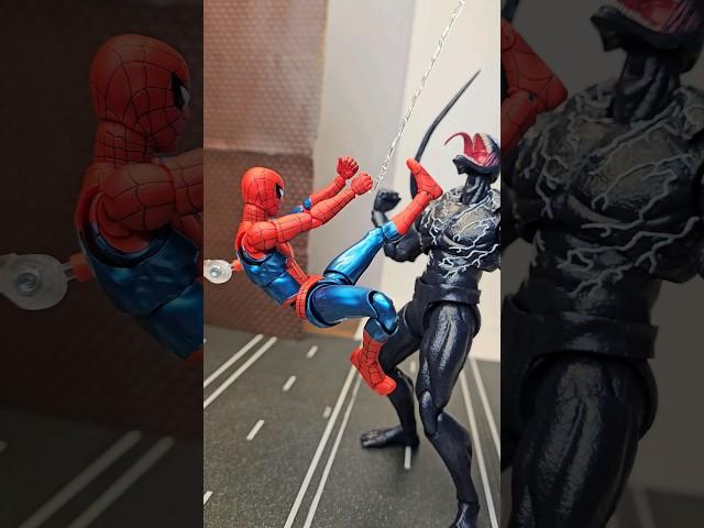 New S.H.Figuarts Spider-Man Red & Blue Suit!! (Final Swing Suit) #spiderman #shorts #marvel