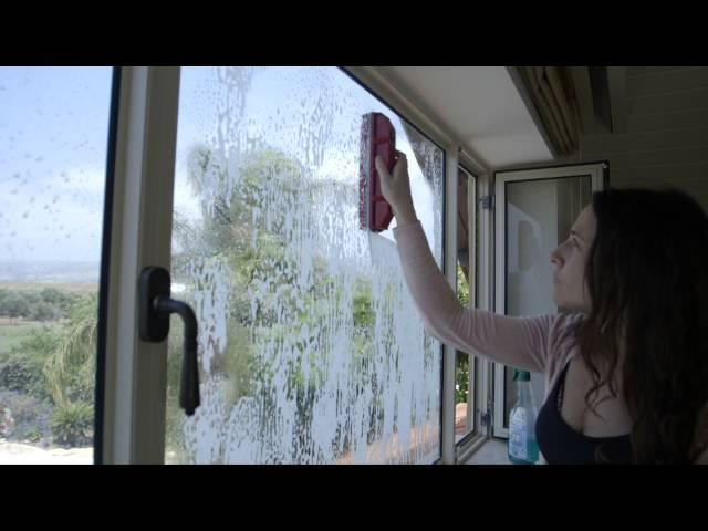 The Glider Magnetic Window Cleaner Microfiber Cloth | Tyroler Bright Tools #diy #cleaning #clean