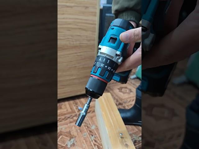 Обзор и Тест Китайского бесщеточного шуруповерта Makita 50Hm. Ждем обратную связь.