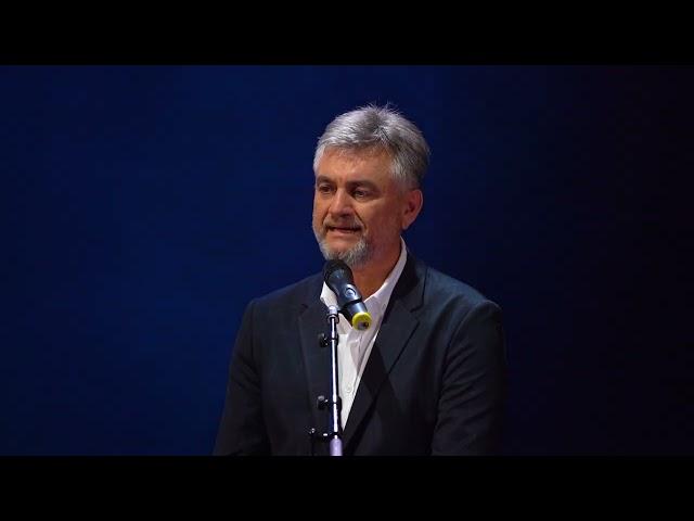 Творчий вечір Юрія Піжука: "Не припиняю мріяти й любити"