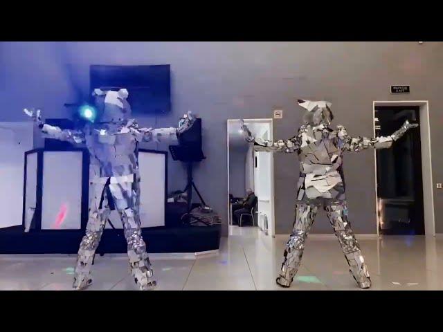 Зеркальные костюмы #ЗеркальныеКостюмы