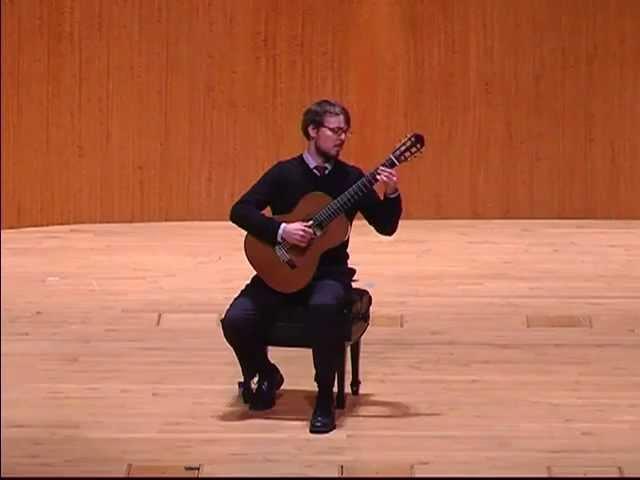 Manuel Ponce Sonata III; 2nd movement (Chanson) played by Timothy Sherren