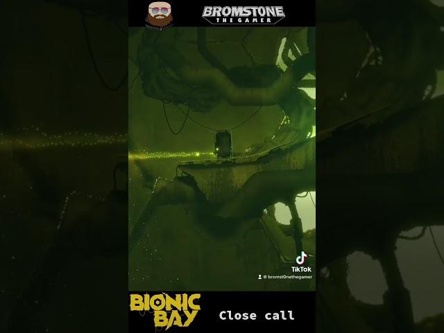 Shorts, Bionic Bay-Close call