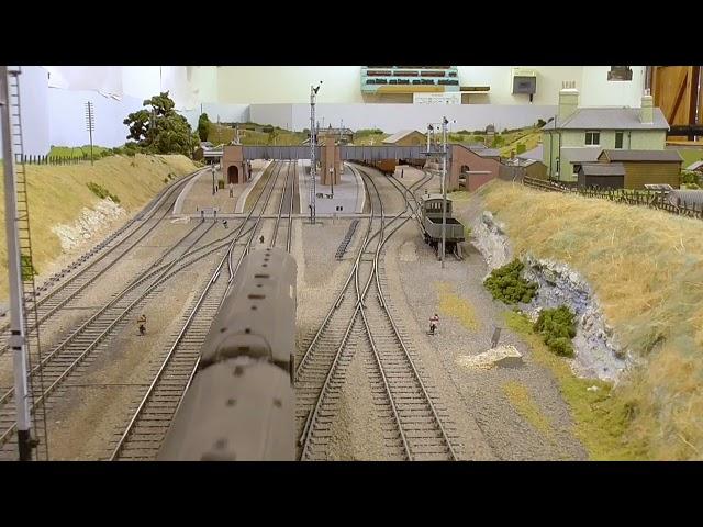 Hornby Big Four King Arthur in action!