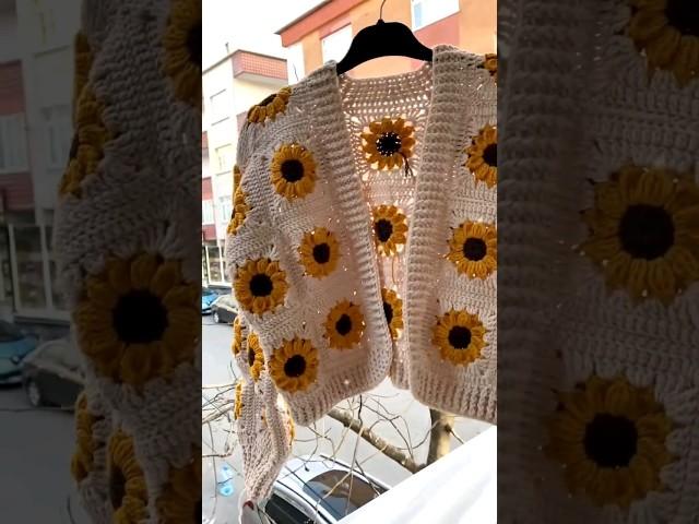 Crochet Pattern Sunflower Cardigan Granny Square#ccrochet #flowers #grannysquare #crochetaddict