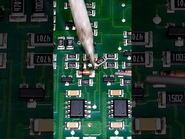 How to Desolder SMD Resistor with Soldering Iron Quickly