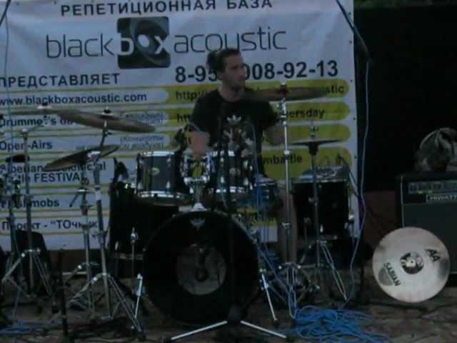 Василий Руденко - Caught Up and Toxic (#Ебашилово на #DrummersDay 2012)