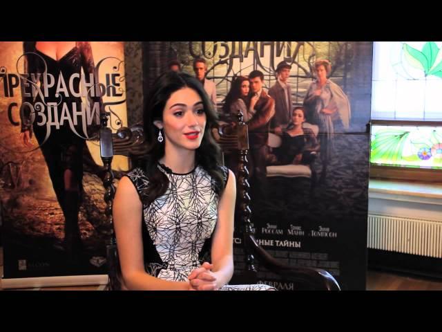 Эмми Россам поет для THR Russia / Emmy Rossum sings a song for THR Russia