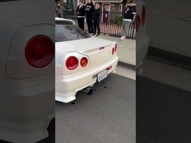 How to get an R34 in the US