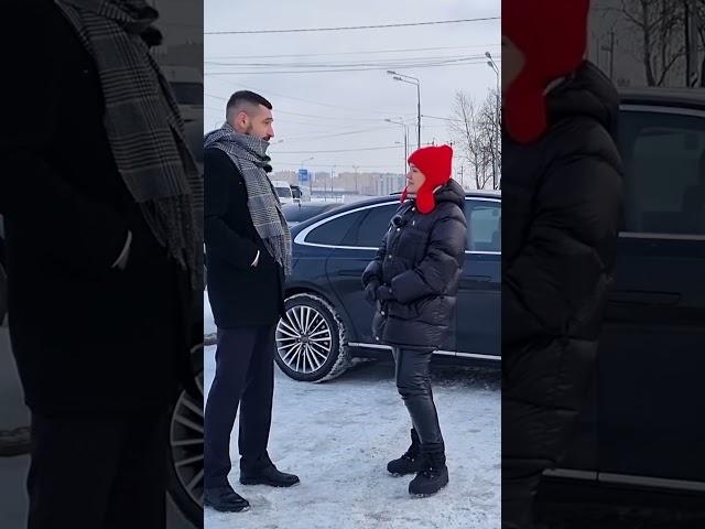 Hongqi разница в цене Китай Россия?!!!  #китайскоеавто #автоблог #авто #отзыв