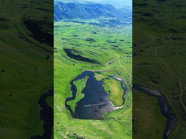 Это удивительное озеро расположено в горах Армении. #armenia #artavan #4k #yerevan #khachik_tour