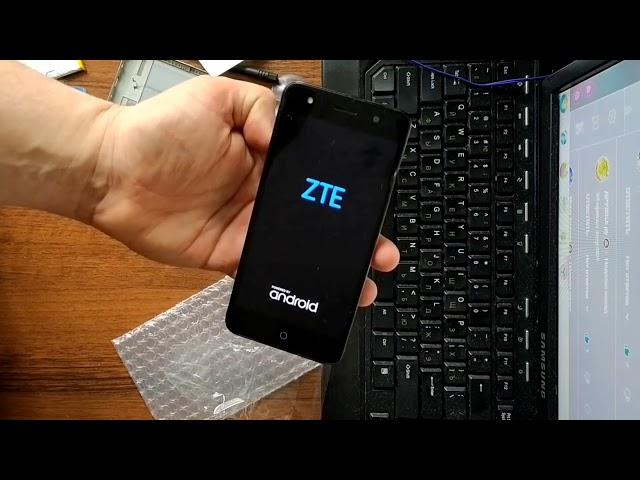 ZTE V7 Lite  Замена аккумулятора.