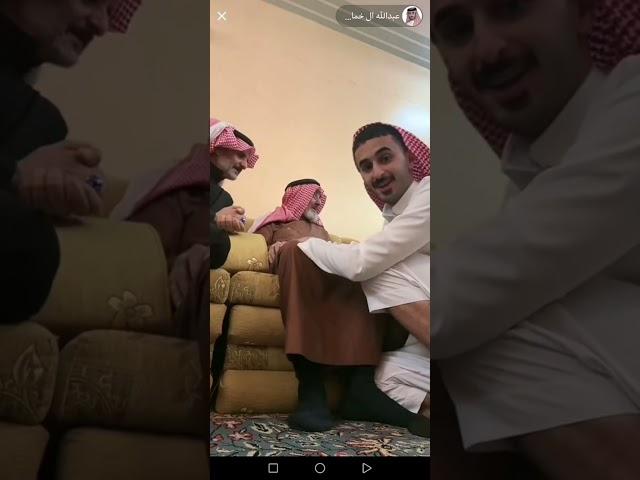 بث عبدالله آل خماش لقاءه مع جده بعد غياب دام ثلاث اشهر