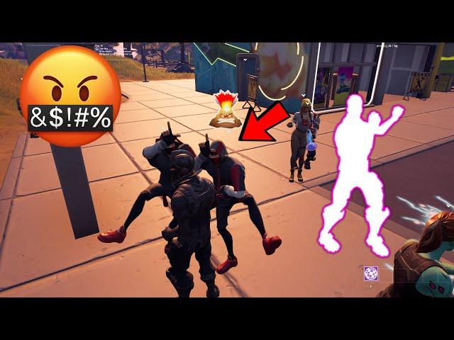 Toxic IKONIK Skins React To Black Knight Doing Rare Fresh Emote in Fortnite