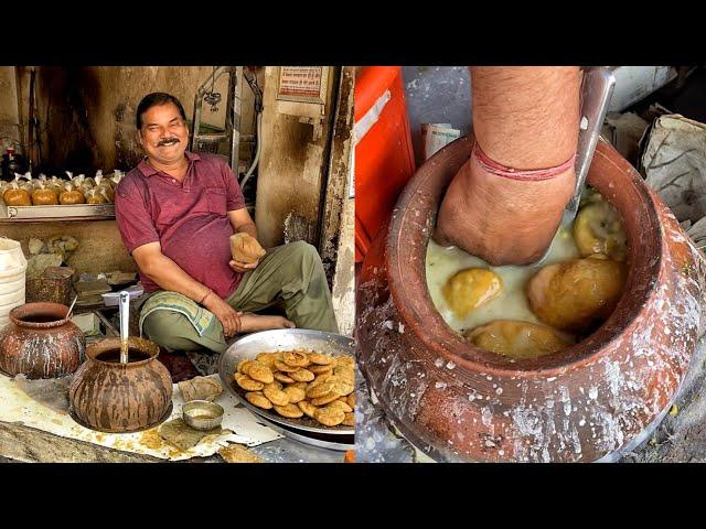 Most Entertaining Raita Kachori Wala of Firozabad फुल ऑन मनोरंजन Indian Street Food | UP