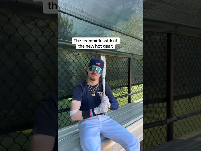 The teammate with new baseball gear️