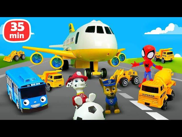 35 min de jeux avec avions pour enfants. Spiderman, Tayo le bus et la Pat Patrouille en jouets