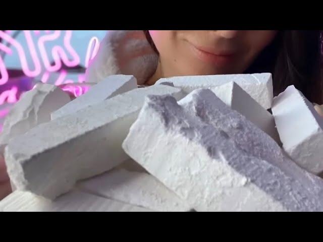 Asmr Aylona | sawn in paste | Assorted chalk & clay #asmr #chalk #crunch