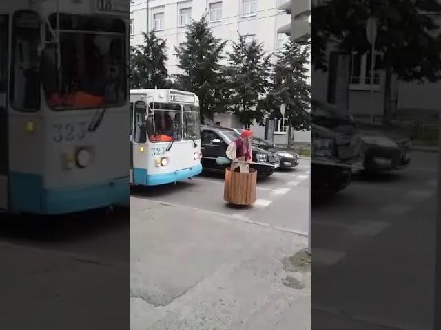 Прикол. Баба яга